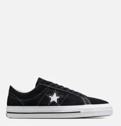 Baskets One Star Black