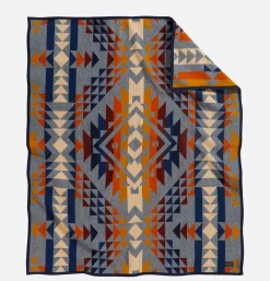 Jacquard Napped Throw Grey
