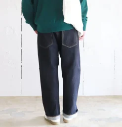 22003 Jean Wide Tapered One Wash